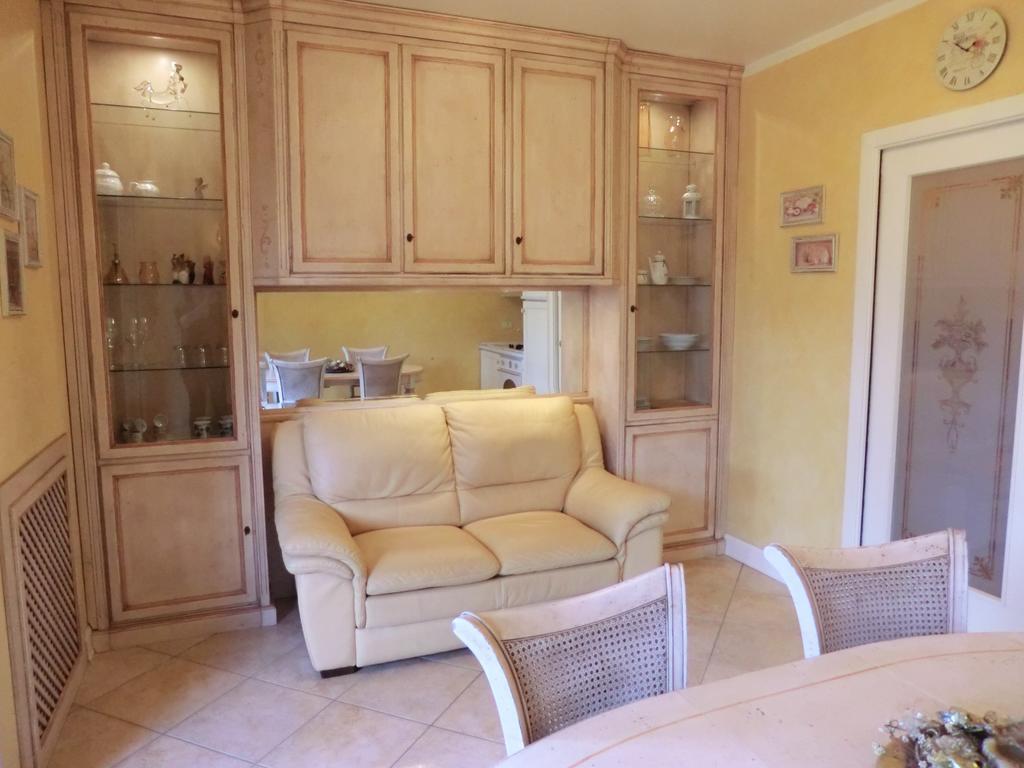 דירות דסנזאנו דל גארדה Doctor House Desenzano מראה חיצוני תמונה