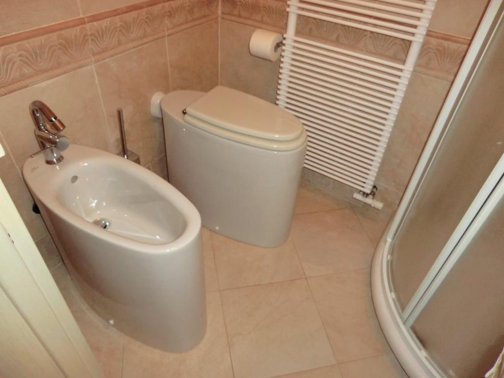 דירות דסנזאנו דל גארדה Doctor House Desenzano מראה חיצוני תמונה